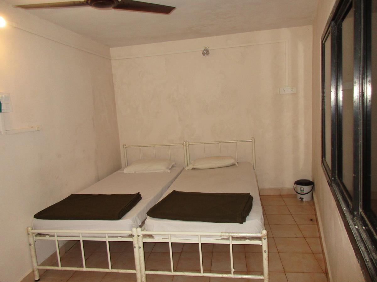 Arambol By Roadhouse Hostels, Goa Extérieur photo