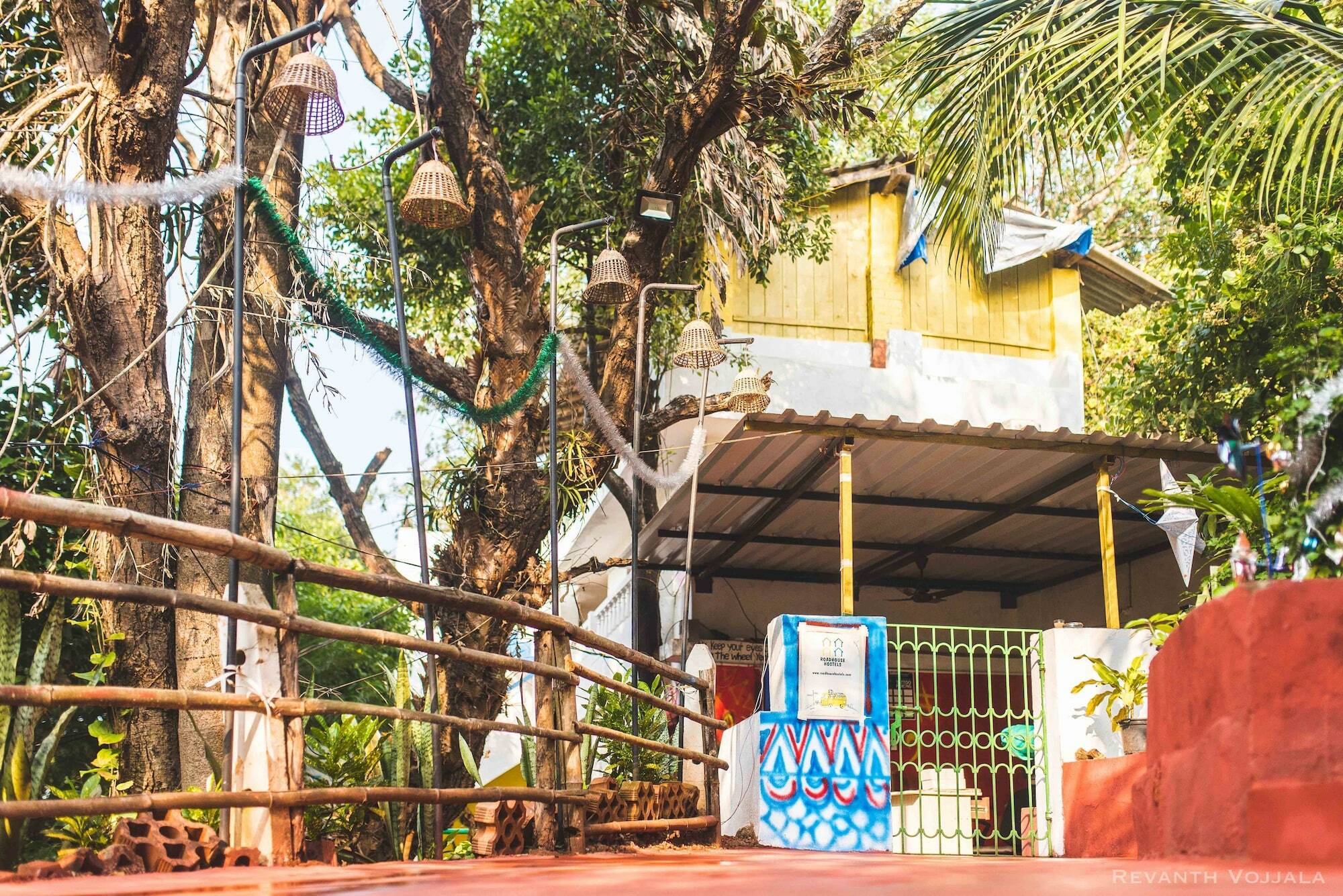 Arambol By Roadhouse Hostels, Goa Extérieur photo